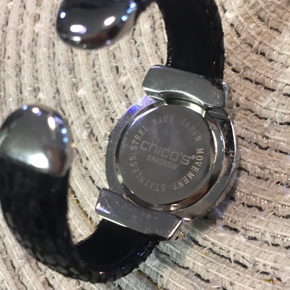 Chico’s watch - Picture 3 of 5